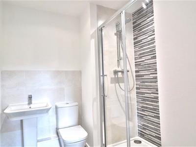 ENSUITE SHOWER ROOM